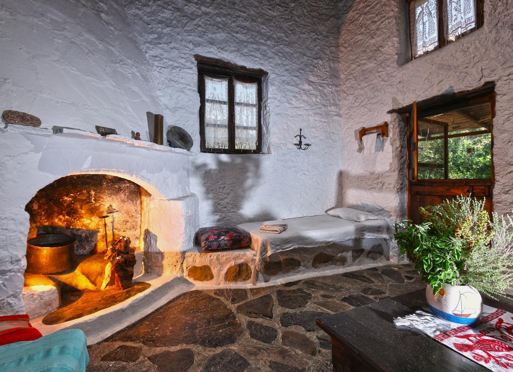Aparthotel Aspros Potamos Makrýgialos Habitación foto